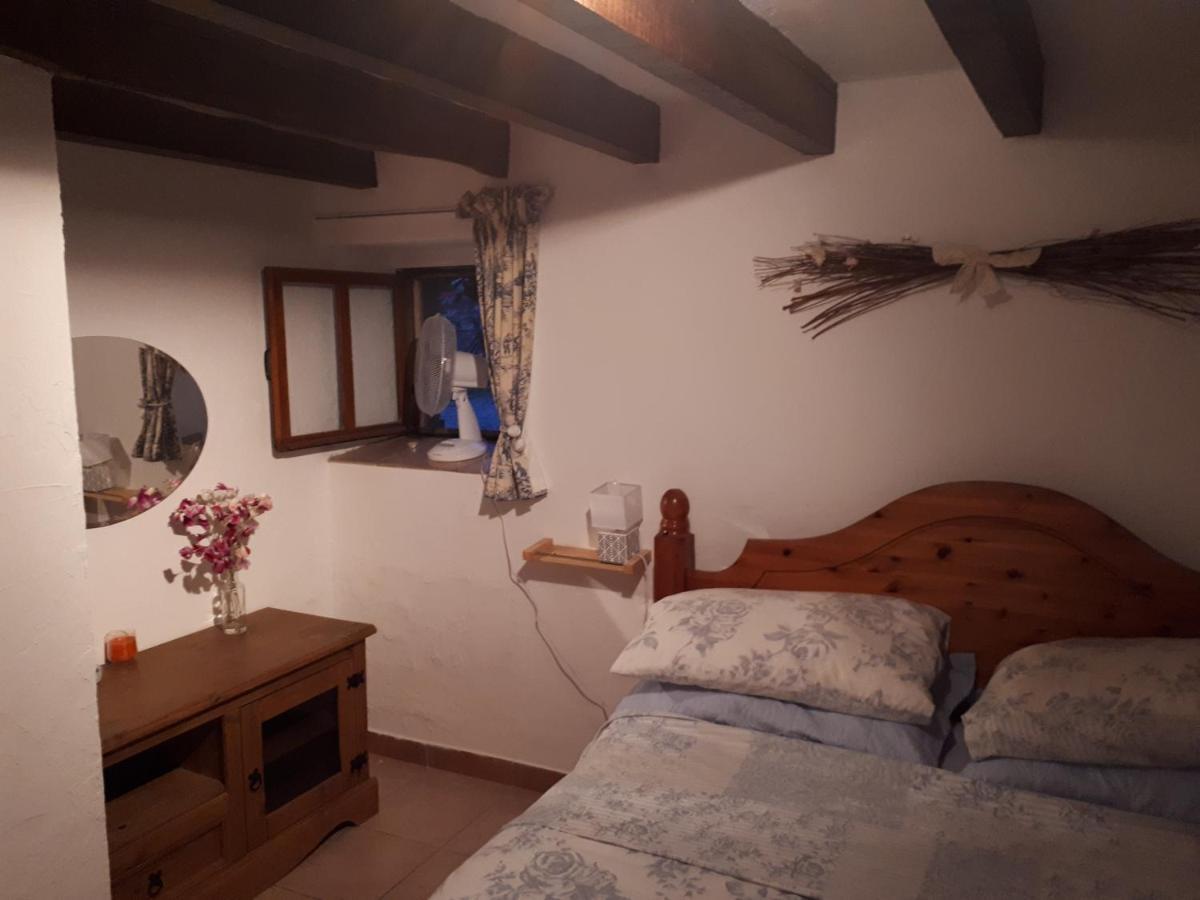 Gite De Lac Tranquille Plaud Экстерьер фото